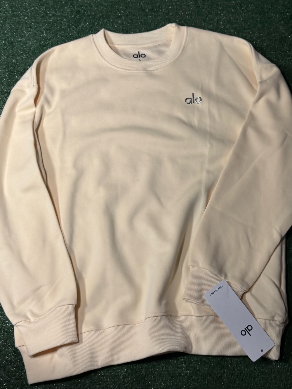 ALO Yoga Men's Cream Crewneck Sweatshirt